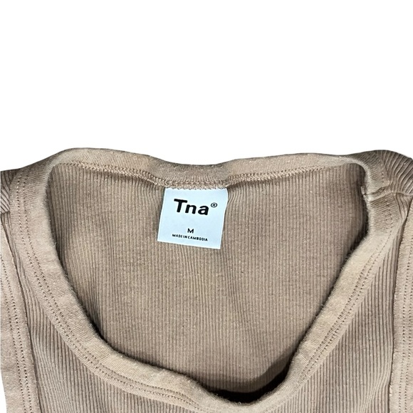 Aritzia Tna Ribbed Cropped Racer Tank - Picture 6 of 9